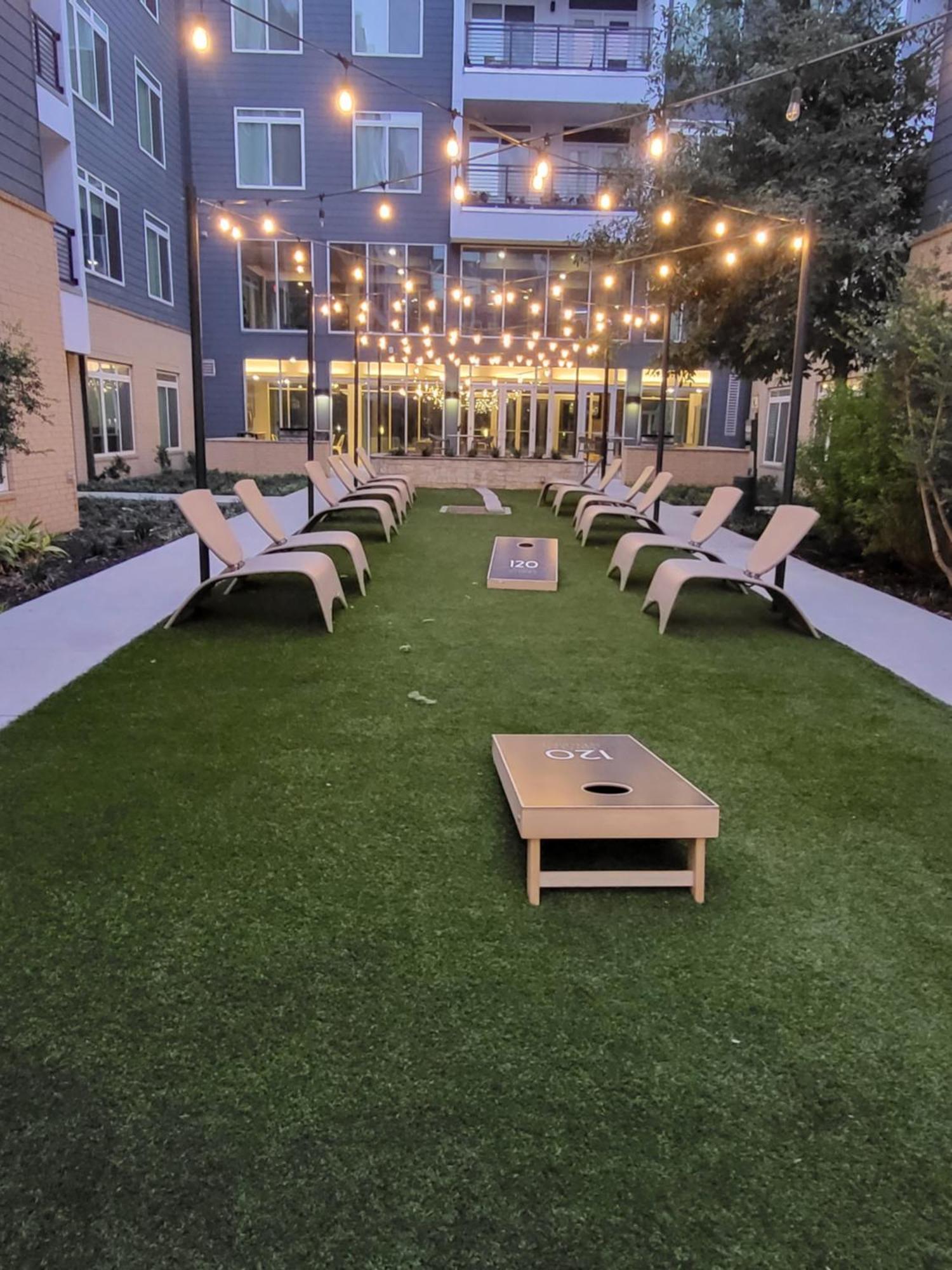 Beautiful Condo On Riverwalk W King Ste Free Parking Pet Friendly Centrally Located On The Riverwalk San Antonio Zewnętrze zdjęcie