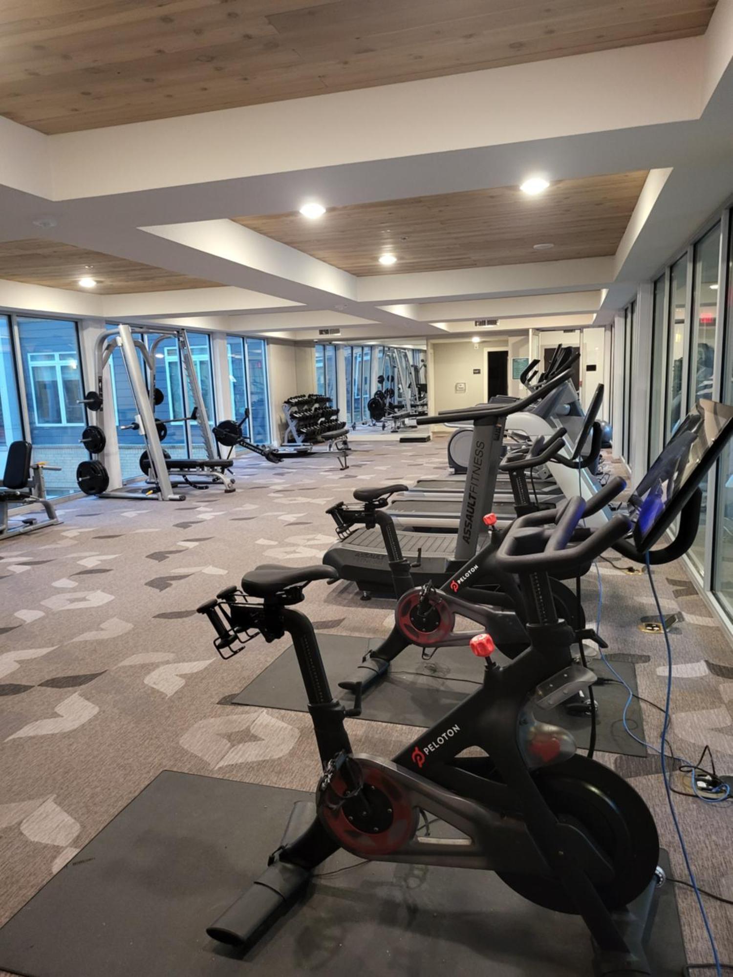 Beautiful Condo On Riverwalk W King Ste Free Parking Pet Friendly Centrally Located On The Riverwalk San Antonio Zewnętrze zdjęcie